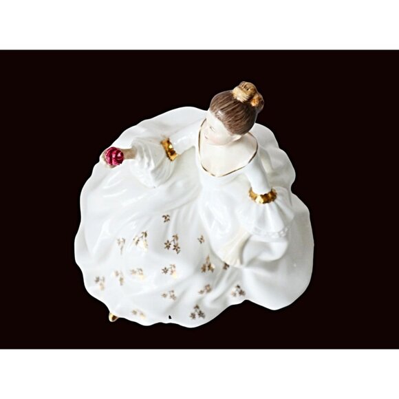 Vintage Royal Doulton My Love Figurine RD HN 45265 - Picture 2 of 5